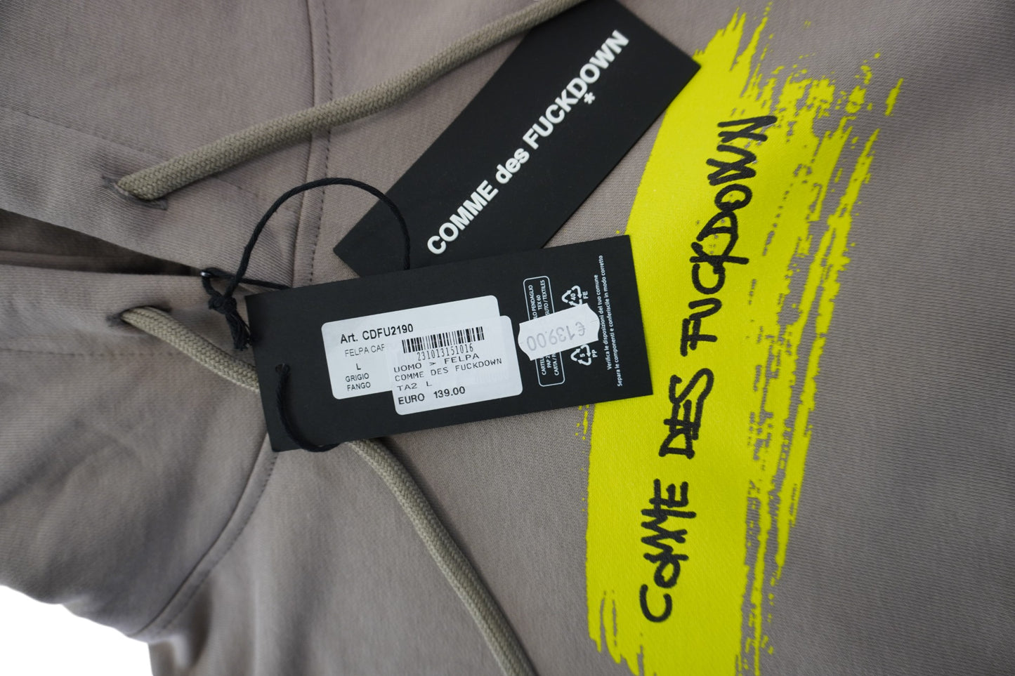 Comme des Fuckdown Sweater YLW