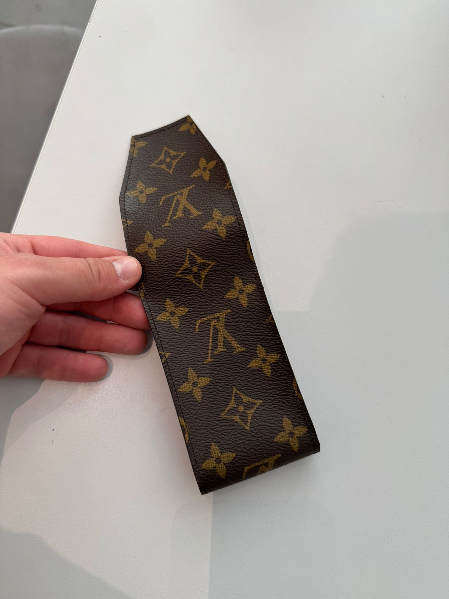 Louis Vuitton Etui
