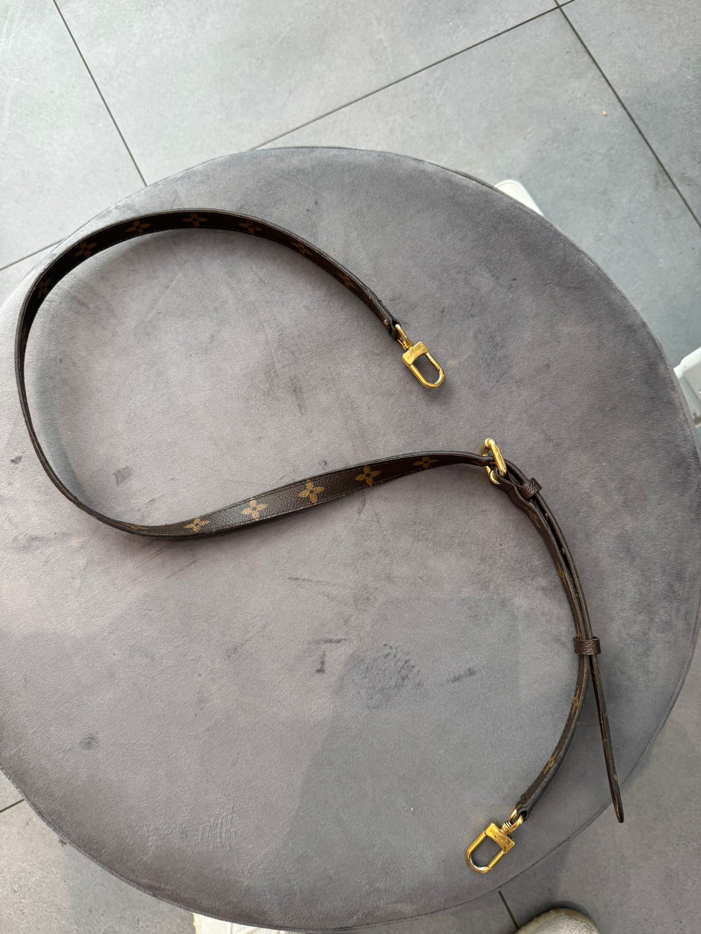Louis Vuitton Metis Damentasche
