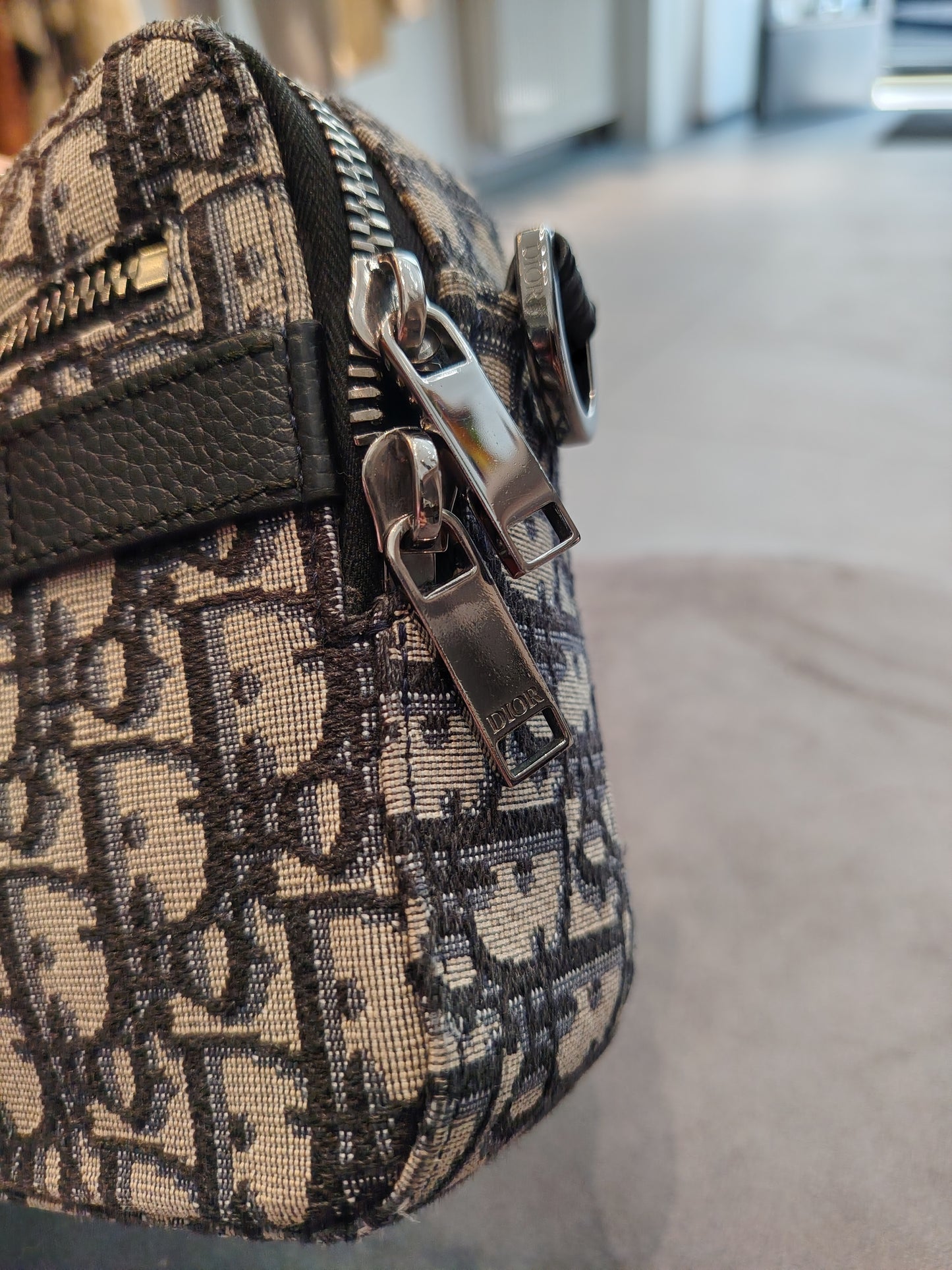 Dior Safari Umhängetasche