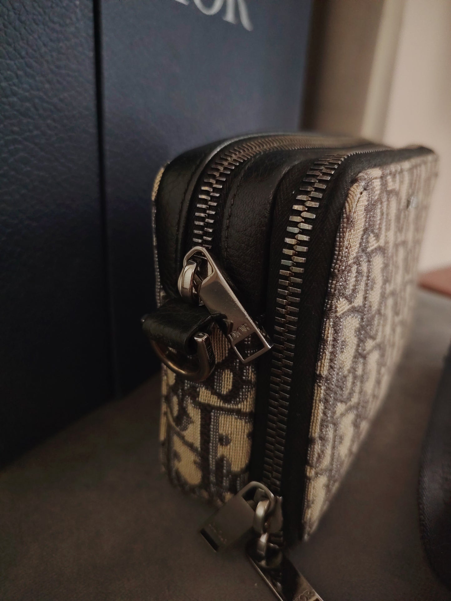 Dior Pouch Umhängetasche