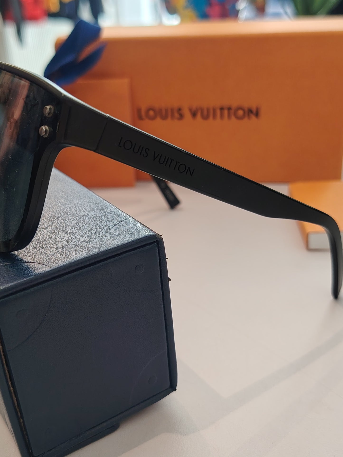 Z1082W | Louis Vuitton Waimea Sonnenbrille