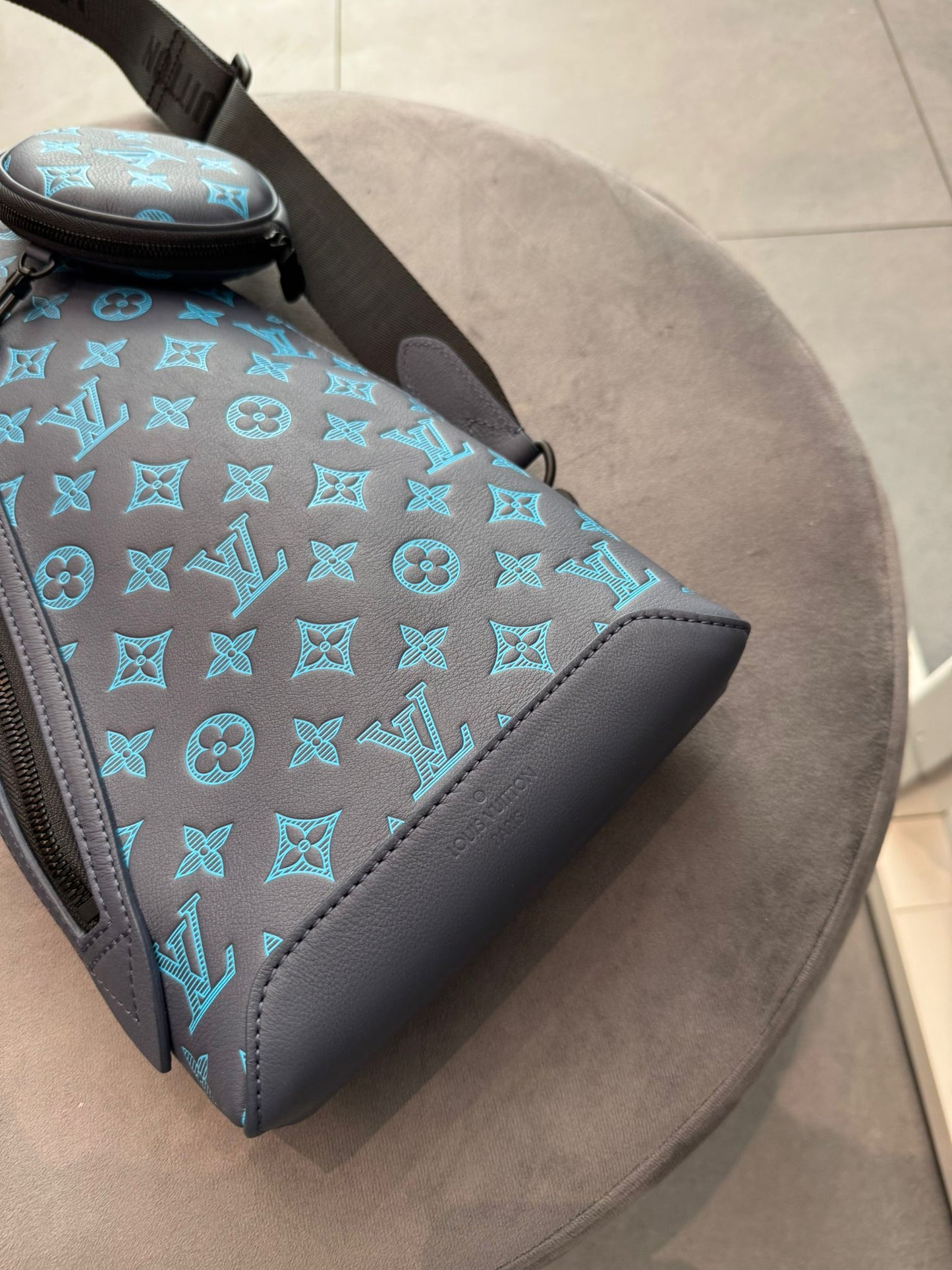 Louis Vuitton Sling Bag Limited Edition